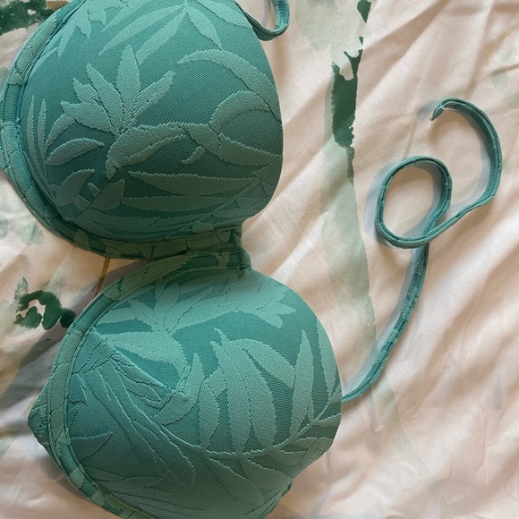 New with tags shade and shore bikini top 34DD - Picture 5 of 5